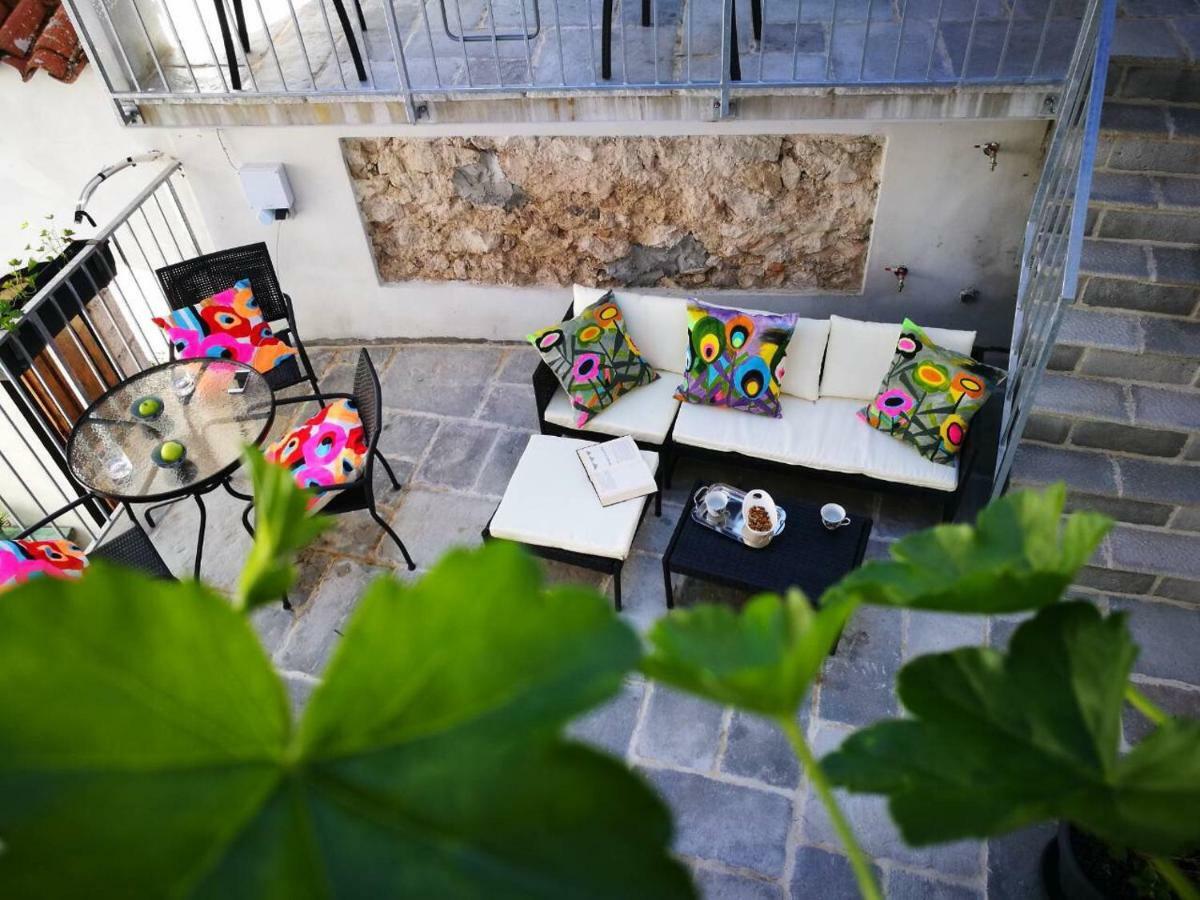 Cres Art Studio Kuning Apartment المظهر الخارجي الصورة